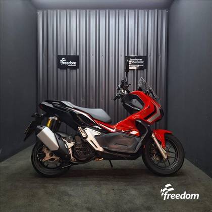 HONDA ADV 